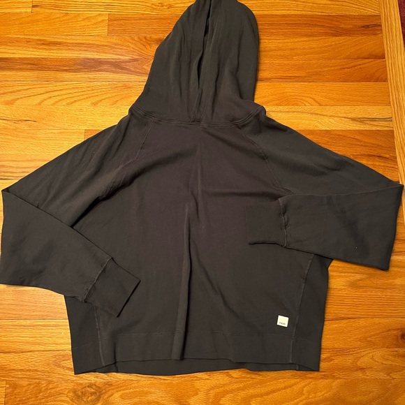 Vuori Sunnyside🌞 Hoodie in Charcoal ❤️😊 - Picture 1 of 5